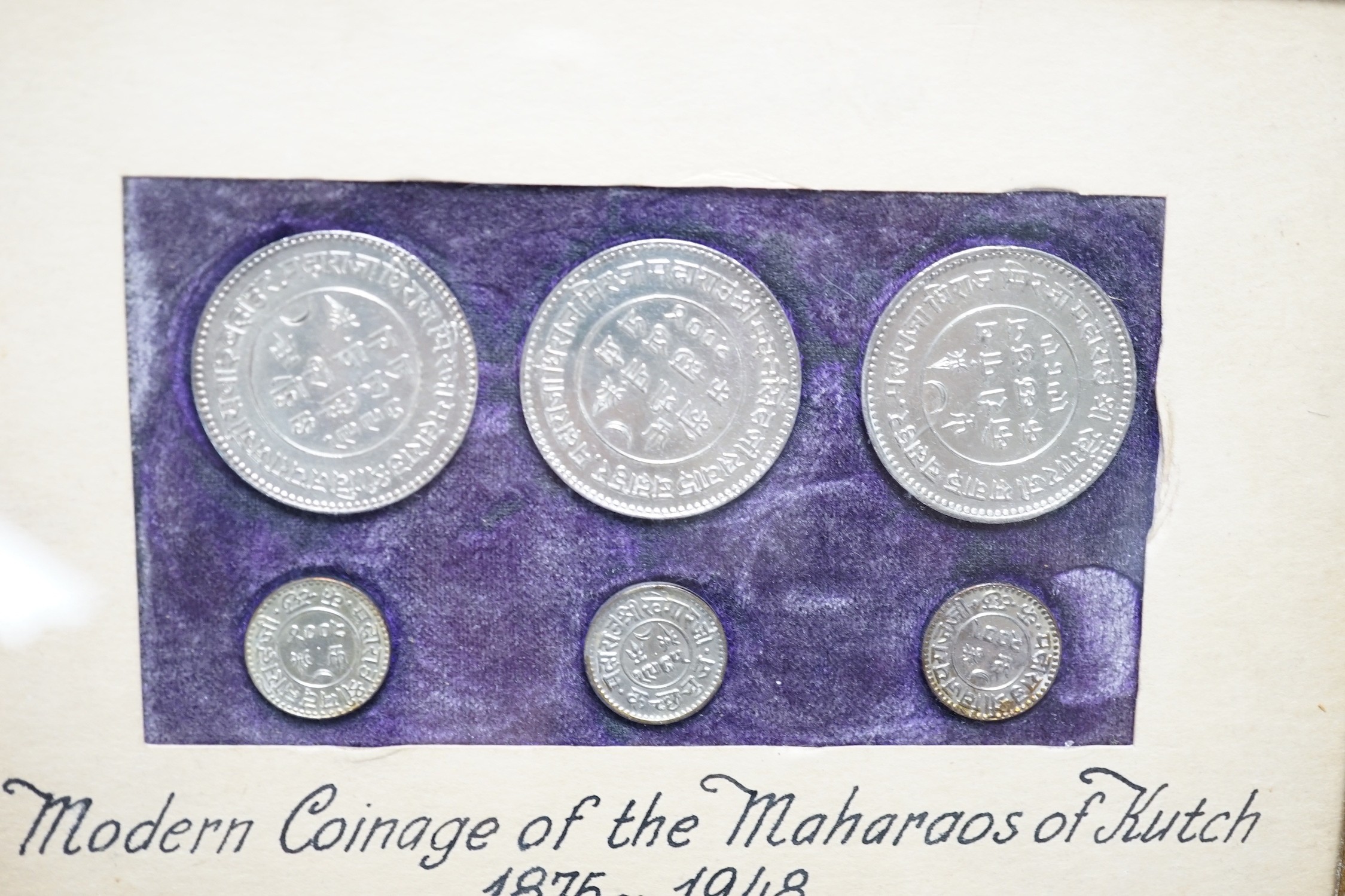 World coins, India Princely States, Kutch silver coinage for Khengarji III, including three 5 Kori etc.